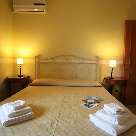 Le Terrazze B&B Formia Esterno foto